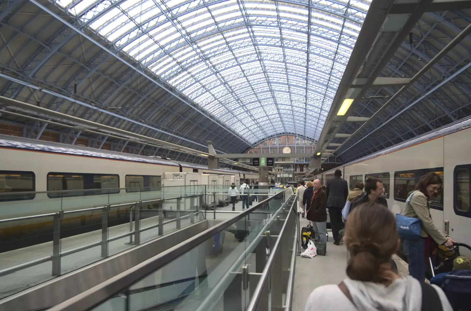 Back at St. Pancras, from A Day Trip to Brussels, Belgium - 5th April 2009