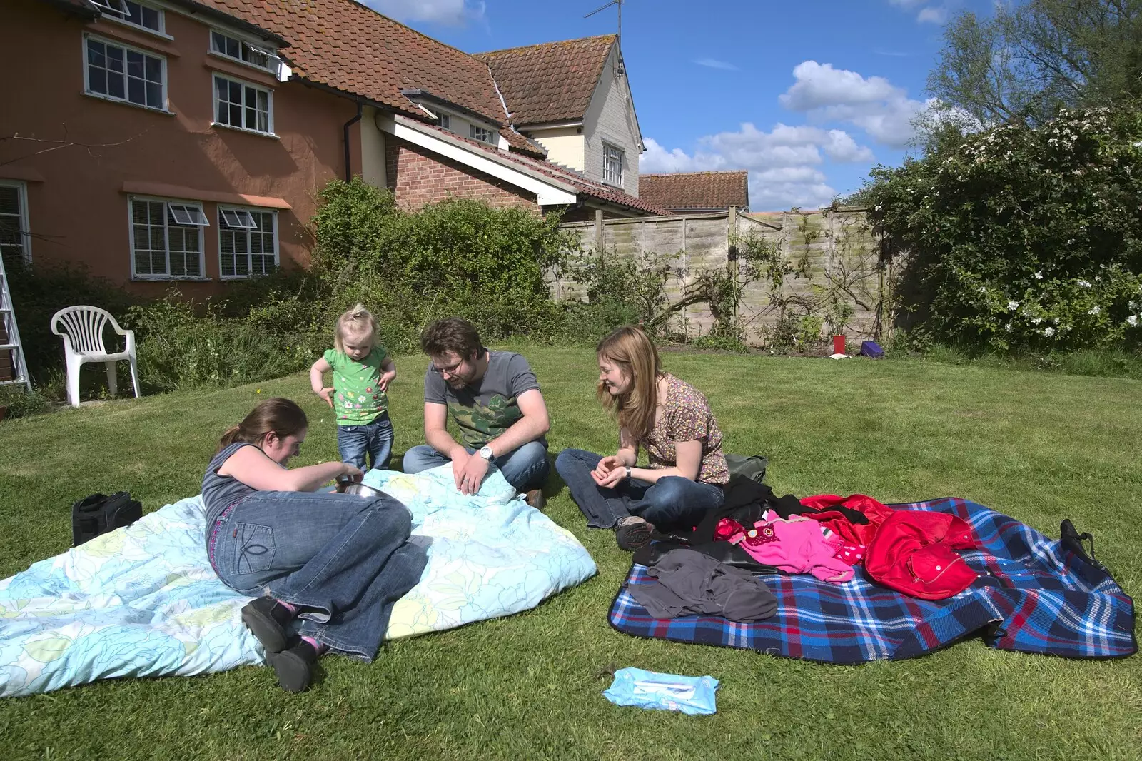 Hanging out in the back garden, from A Visit from Rachel and Sam, Brome, Suffolk - 26th April 2009