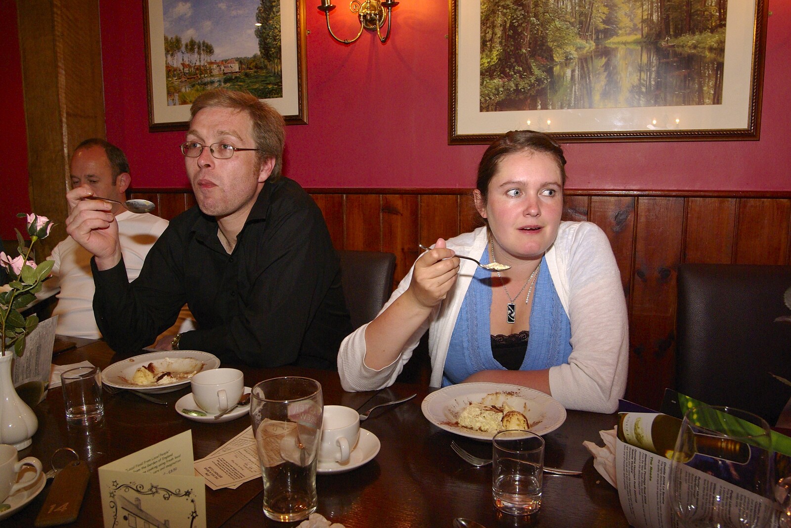 Marc and Isobel eat pudding from The BSCC Weekend Away Ride, Lenham, Kent - 16th May 2009