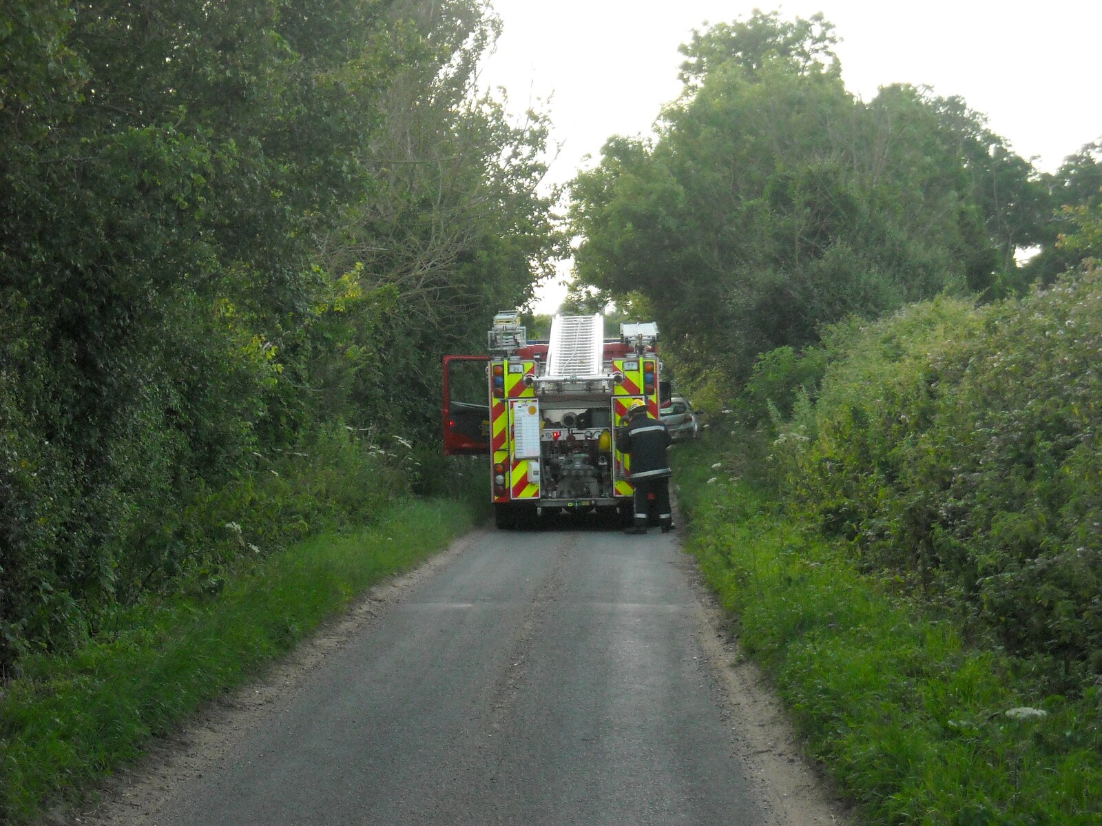 A fire engine blocks the lane from A Fire at Valley Farm, Thrandeston, Suffolk - 24th June 2009