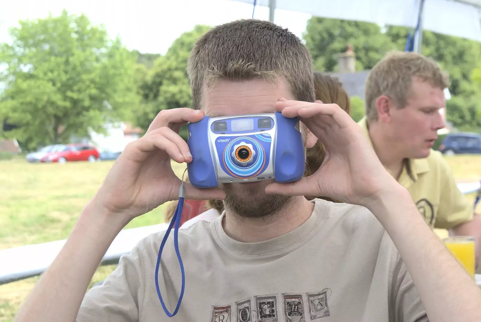 The Boy Phil tests out a state-of-the-art camera, from Thrandeston Pig: A Hog Roast, Little Green, Thrandeston, Suffolk - 29th June 2009