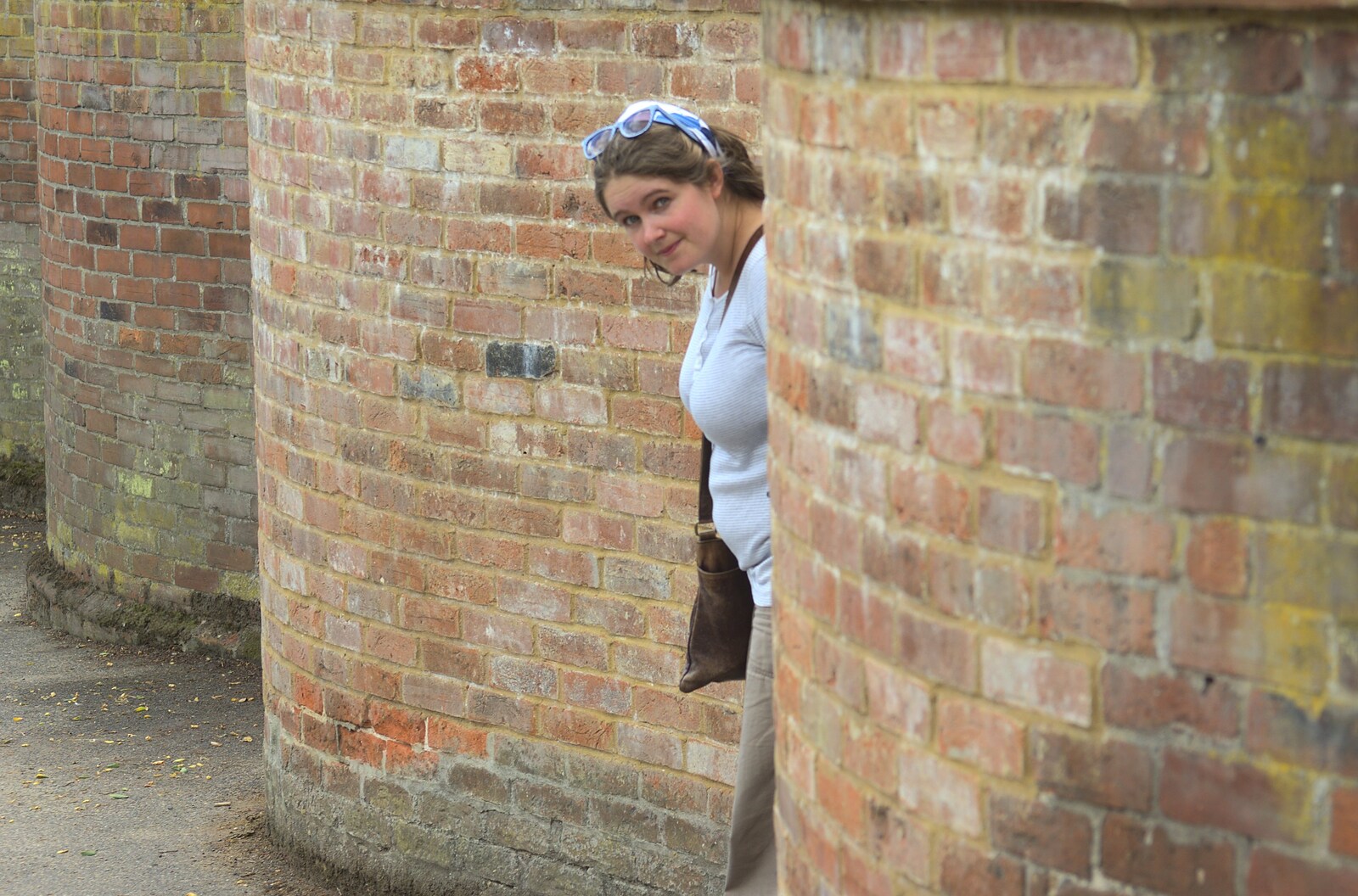 Isobel in the crinkle-crankle wall on Victoria Hill  from Summer Walks, and The BBs Play a Taptu Gig, Suffolk and Cambridge - 12th July 2009