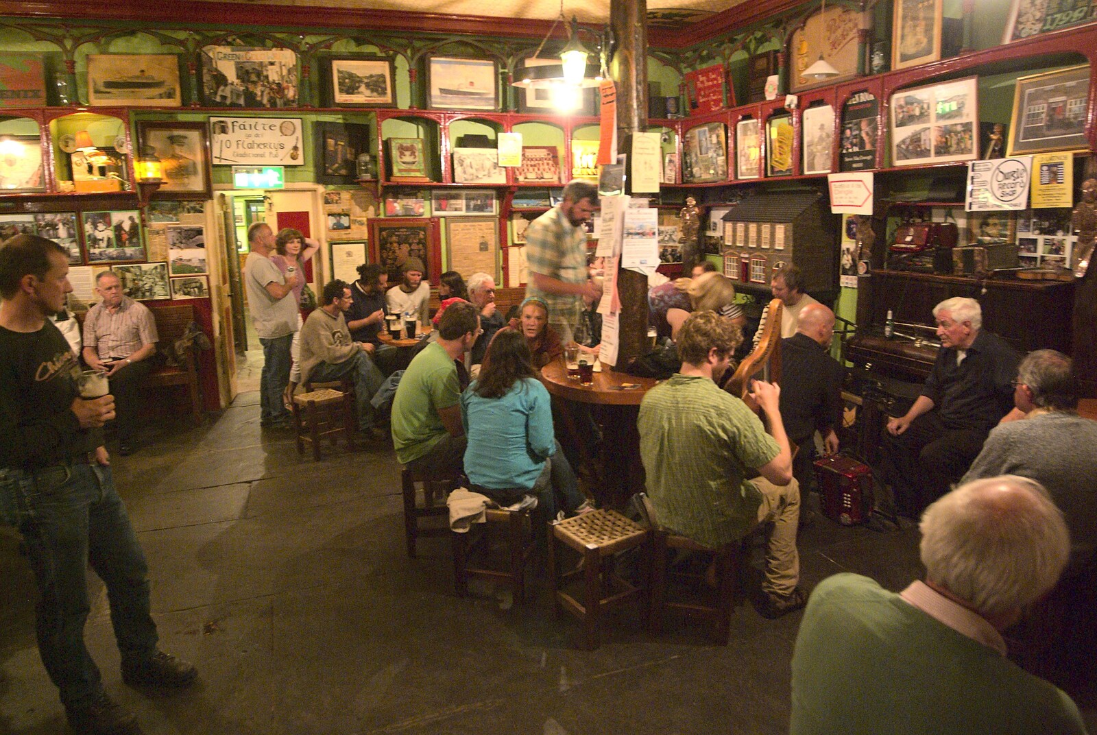 Inside O'Flaherty's pub, as the trad music kicks off for the night from A Trip to Dingle, County Kerry, Ireland - 21st July 2009