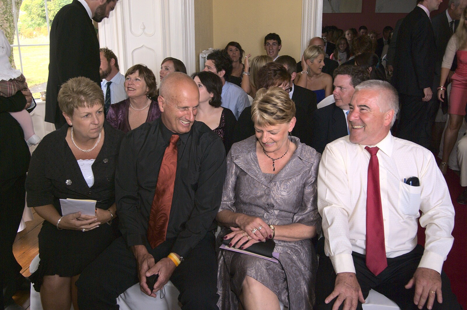 A packed room from Julie and Cameron's Wedding, Ballintaggart House, Dingle - 24th July 2009