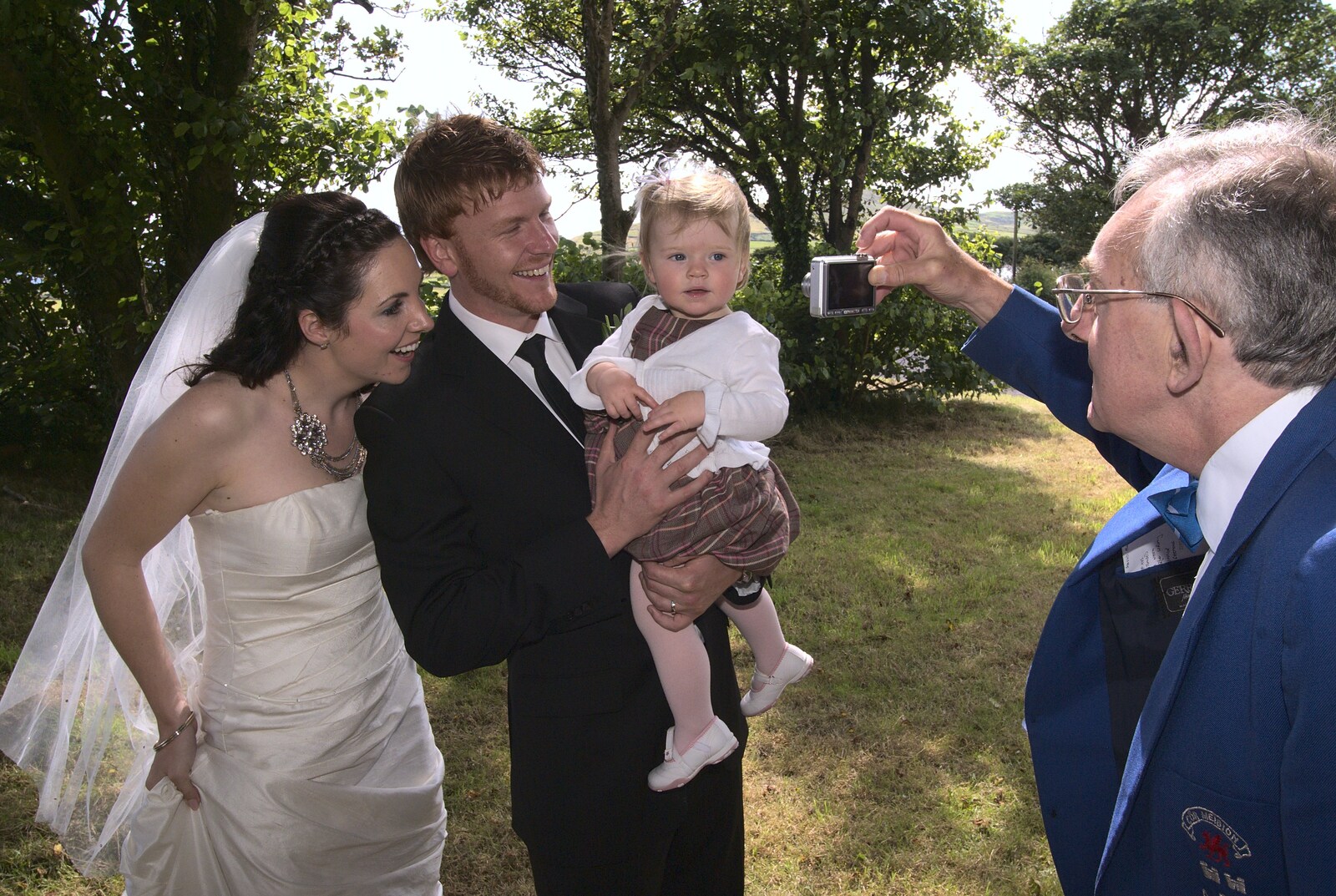 Compact camera action from Julie and Cameron's Wedding, Ballintaggart House, Dingle - 24th July 2009