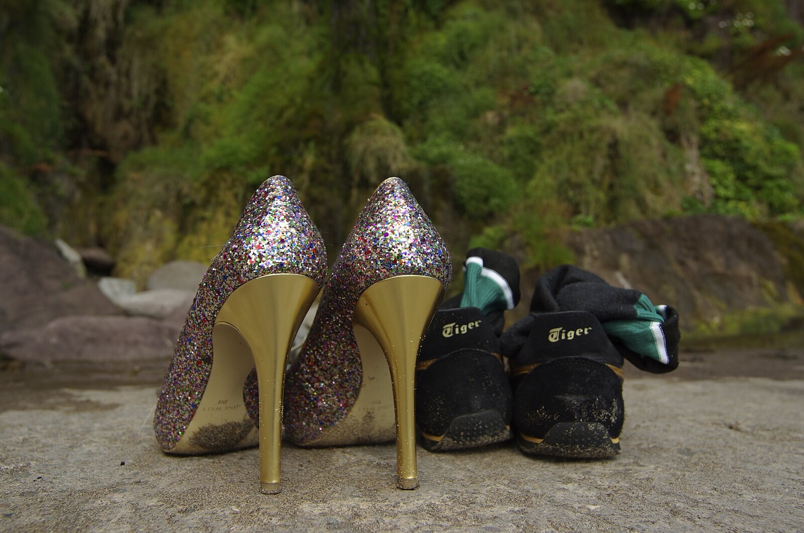 Julie's sparkly shoes and some manky trainers from Julie and Cameron's Wedding, Ballintaggart House, Dingle - 24th July 2009