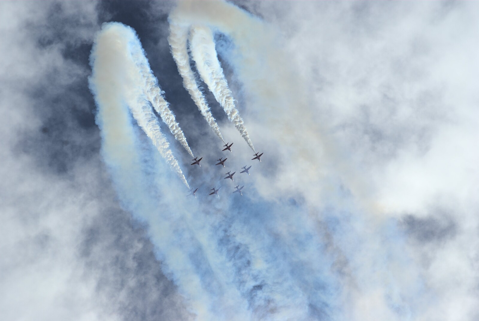 Nice shot of the Flanker formation from The Eye Show and the Red Arrows, Palgrave, Suffolk - 31st August 2009