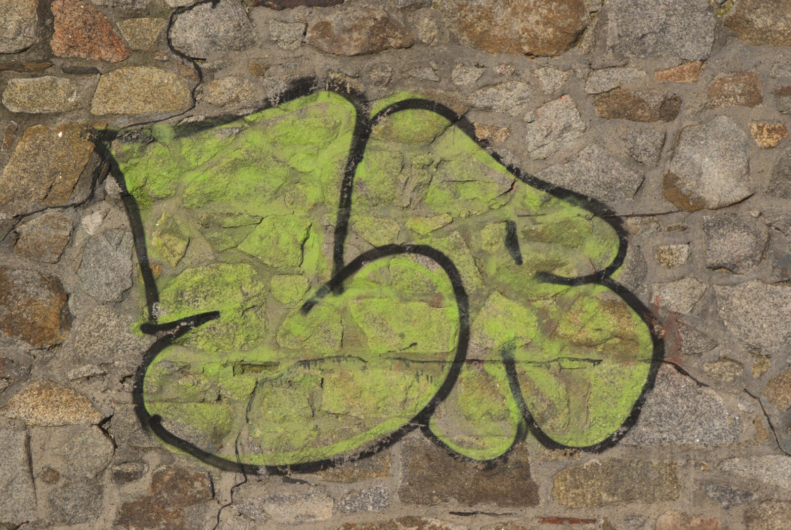 Green graffiti on a castle wall from Monkstown Graffiti and Dereliction, County Dublin, Ireland - 26th December 2009