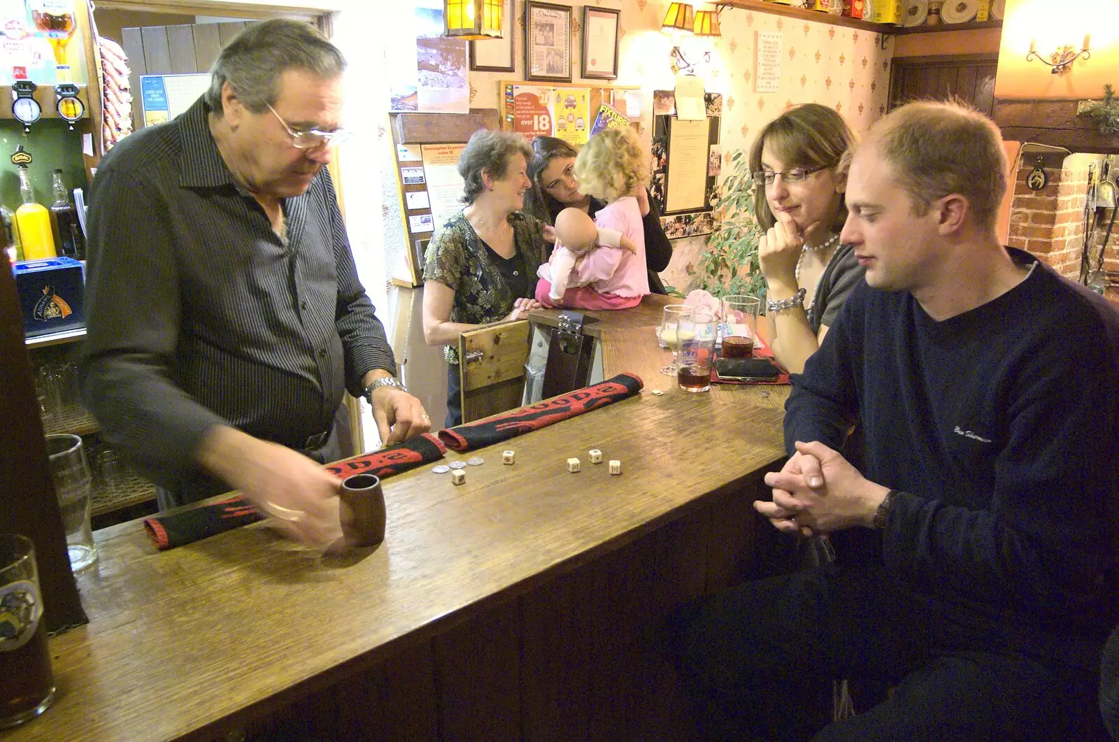 A game of 'Plonky Die' occurs, from New Year's Eve at the Swan Inn, and Moonlight Photos, Brome, Suffolk - 31st December 2009