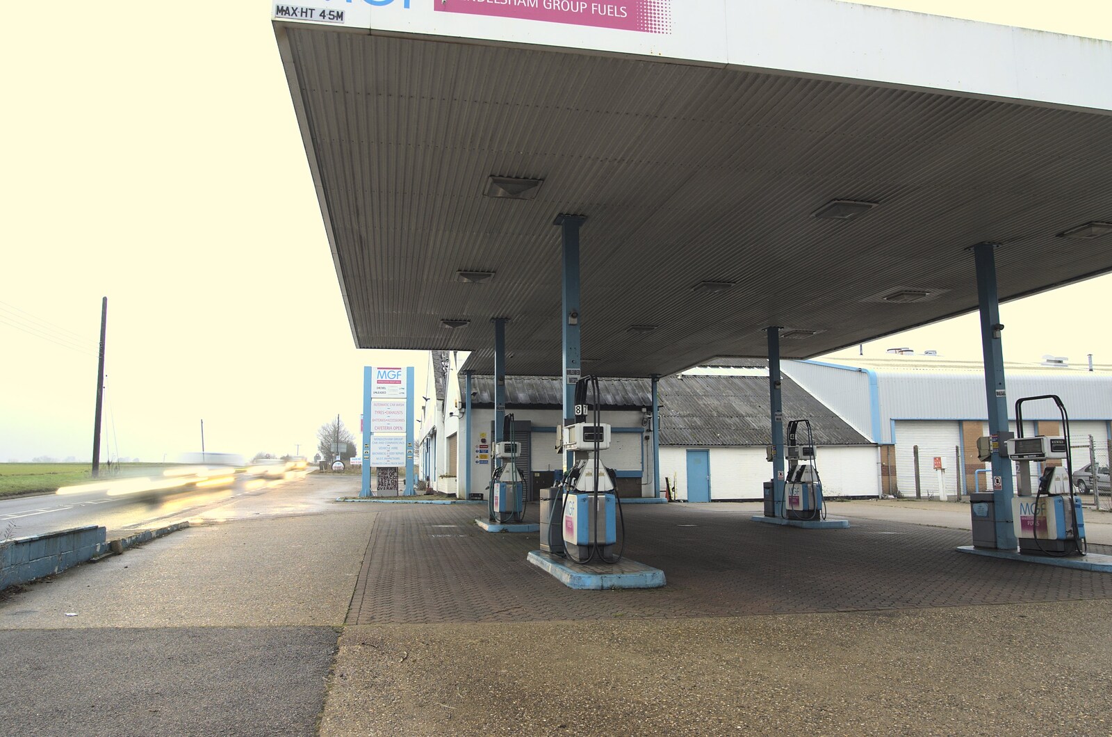 The forecourt of Mendlesham Group Fuels from A Derelict Petrol Station, Brockford Street, Suffolk - 7th February 2010