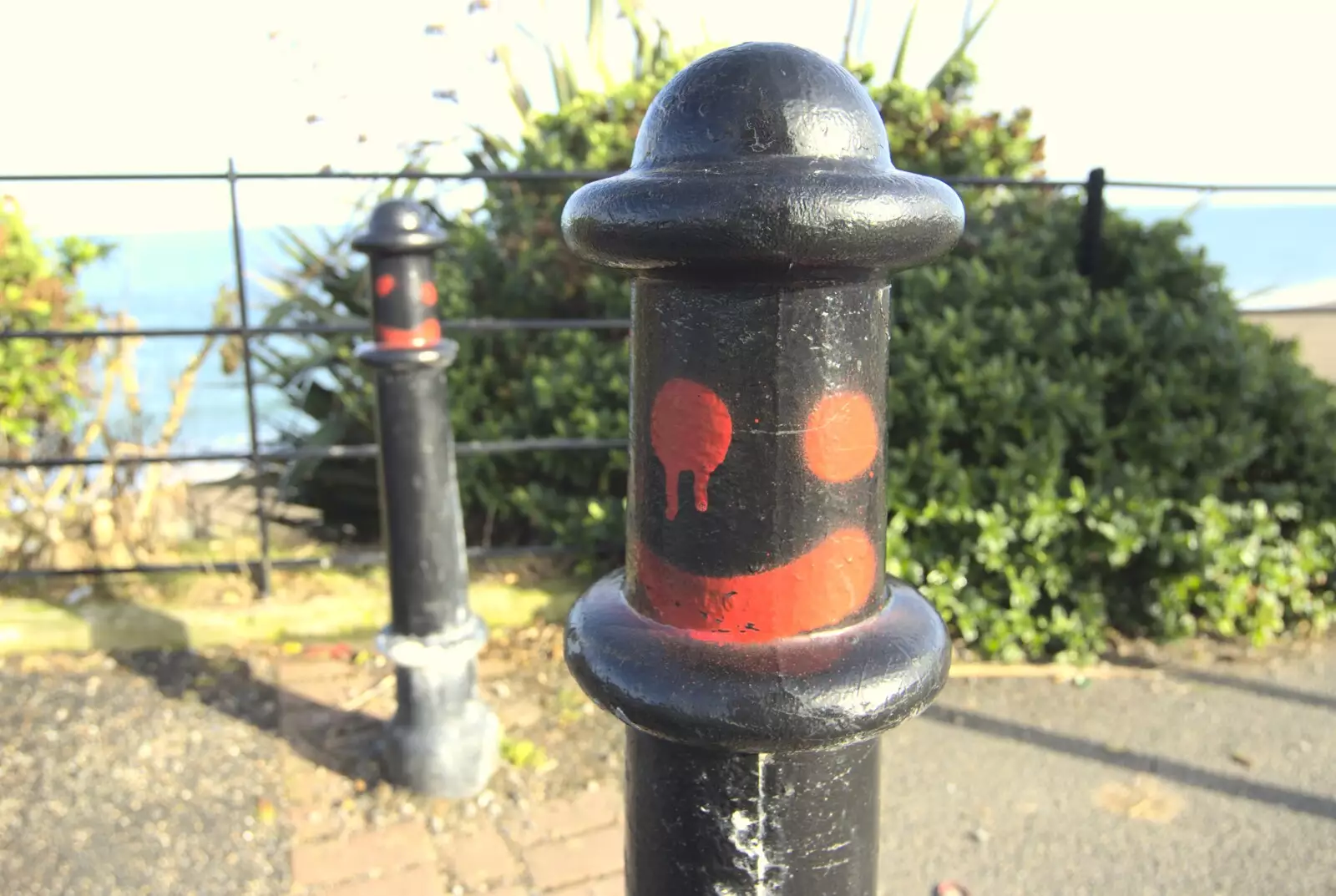 A smiley face on a pillar, from A Day in Greystones, County Dublin, Ireland - 28th February 2010