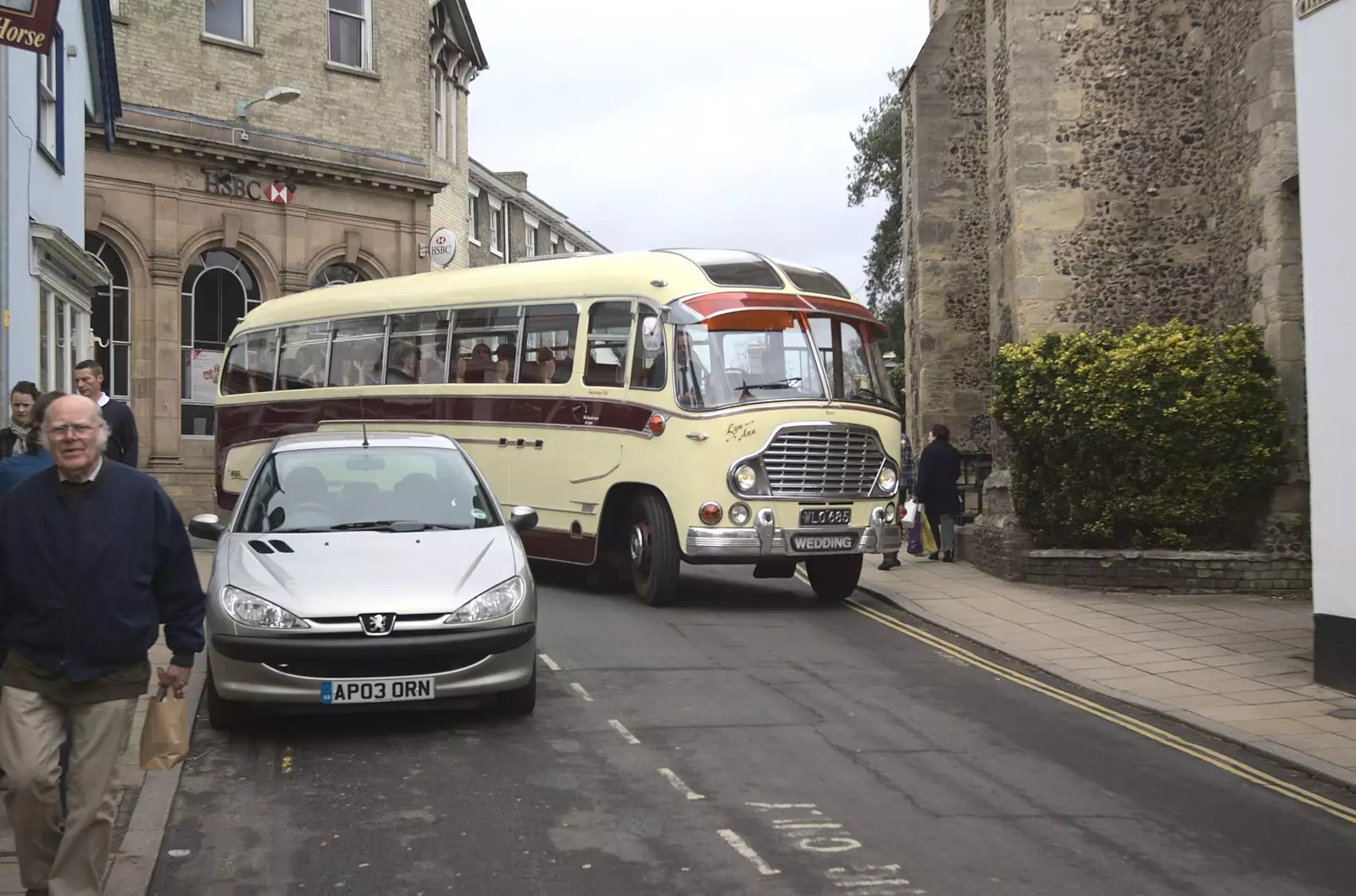 A nice old bus rounds the corner outside Browne's, from A Cycle to The Laundries, and a Trip to Framlingham, Suffolk - 24th March 2010