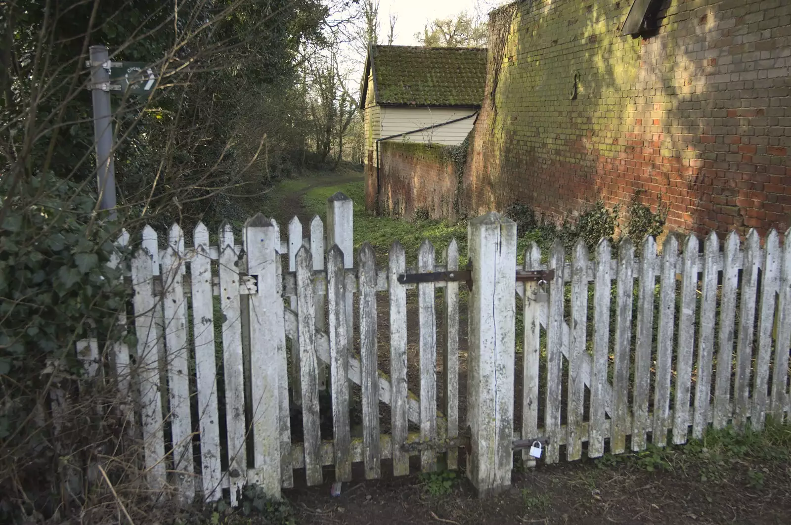 An old weathered fence, from A Cycle to The Laundries, and a Trip to Framlingham, Suffolk - 24th March 2010