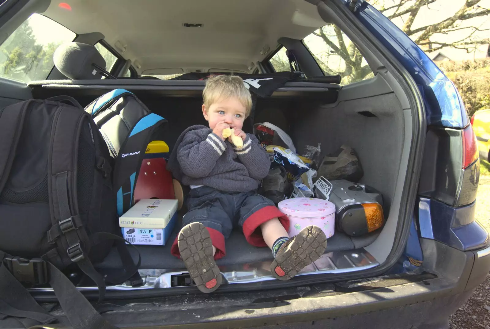 More eating action in the back of the car, from Easter in Chagford and Hoo Meavy, Devon - 3rd April 2010