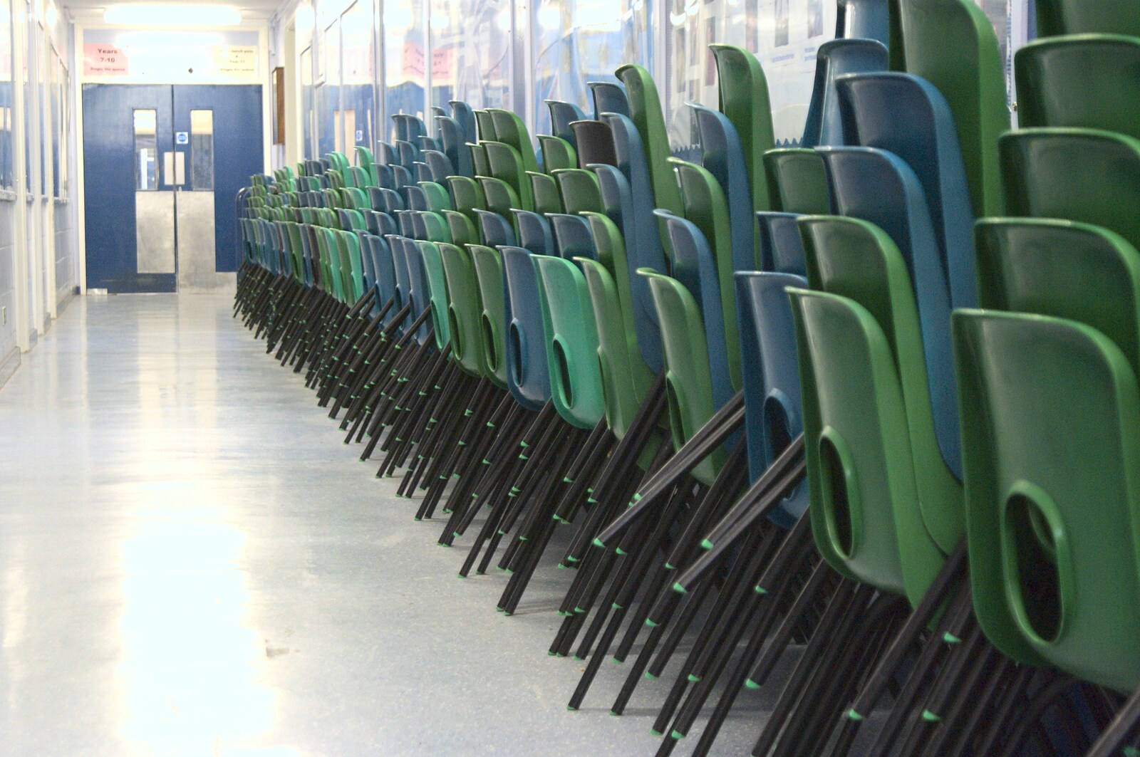 Exam chairs in the corridor at Hartismere School from A Trip to Norwich, and Ipswich Dereliction, Norfolk and Suffolk - 24th April 2010