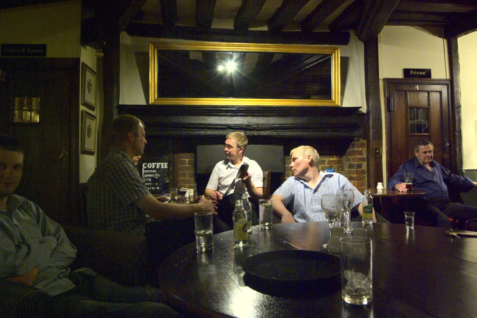 The BSCC Weekend Away, Buckden, St. Neots, Huntingdonshire - 15th May 2010: The late-night crowd