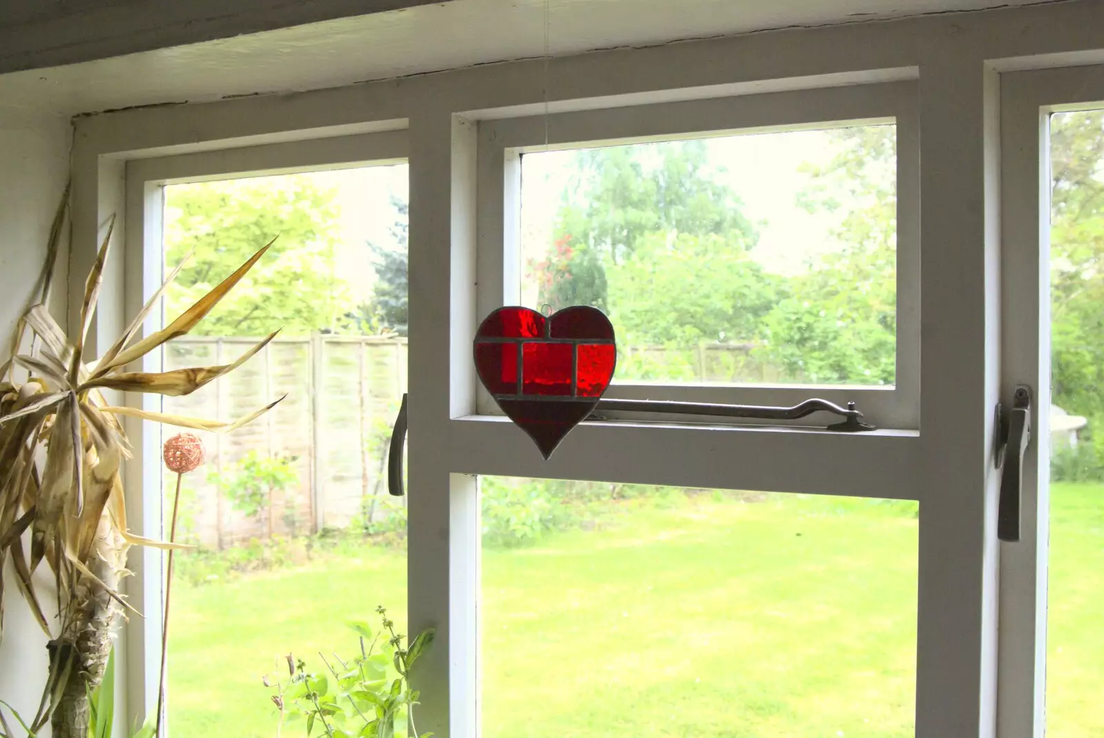 A stained glass heart, from A Barbeque at Wavy and Martina's, Thrandeston, Suffolk - 30th May 2010