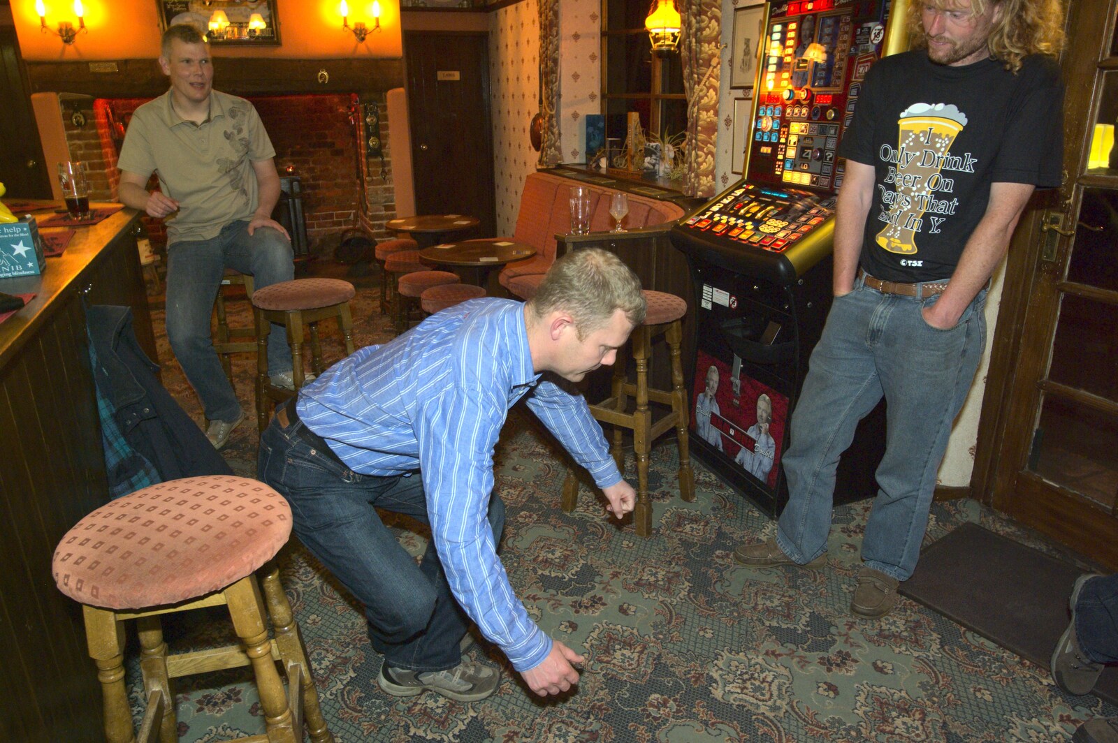 Pre-Wedding Beers at The Swan, Brome, Suffolk - 19th June 2010: Mikey does weird things on the floor
