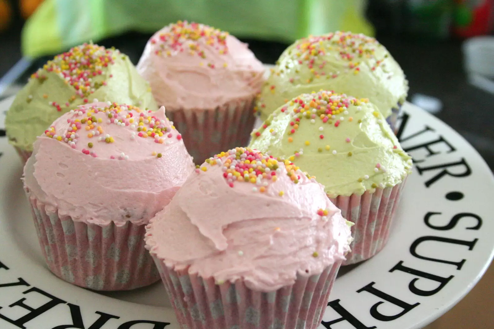 Sis's cup cakes, from Wedding-Eve Beers at The Swan Inn, Brome, Suffolk - 2nd July 2010