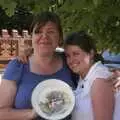 Sis, Isobel and a random plate, Nosher and Isobel's Wedding, Brome, Suffolk - 3rd July 2010