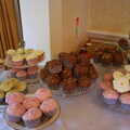 The cup cakes Sis made, Nosher and Isobel's Wedding, Brome, Suffolk - 3rd July 2010