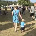 Isobel and Fred go for a walk, The Fifth Latitude Festival, Henham Park, Suffolk - 16th July 2010