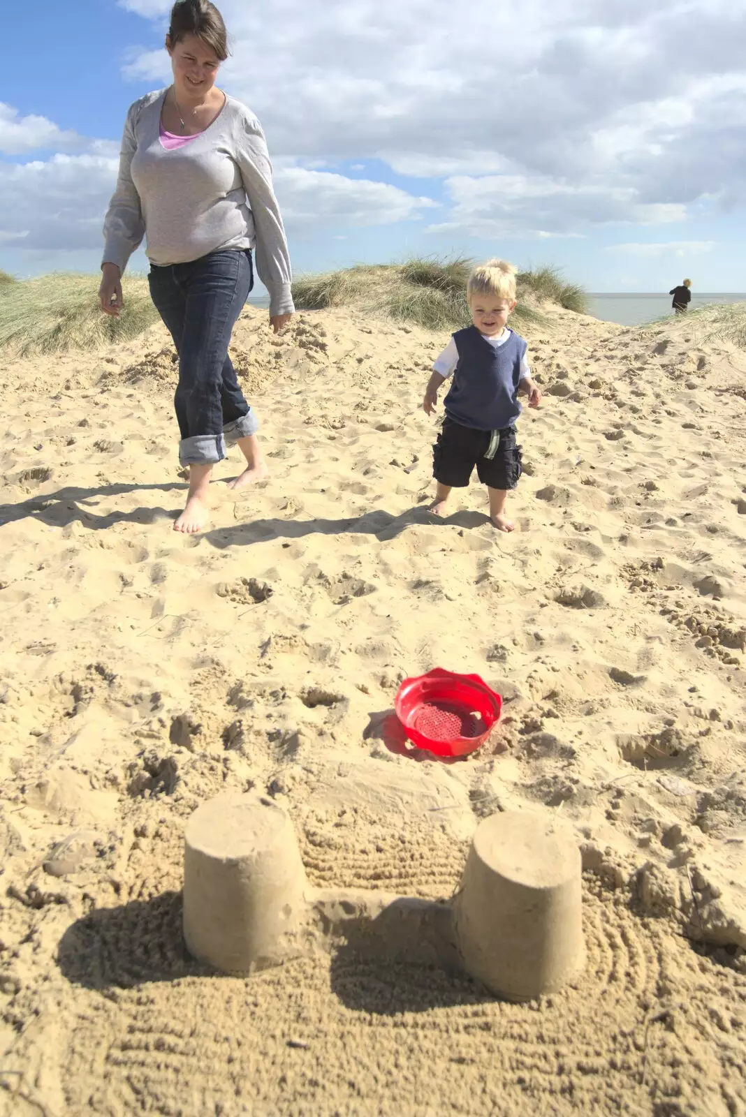 Isobel, Fred and some sand castles, from A Trip to Walberswick, Suffolk - 12th September 2010