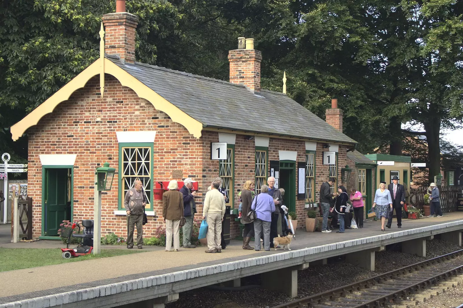 Holt station, from A 1940s Steam Weekend, Holt and Sheringham, Norfolk - 18th September 2010