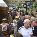 A packed platform, A 1940s Steam Weekend, Holt and Sheringham, Norfolk - 18th September 2010