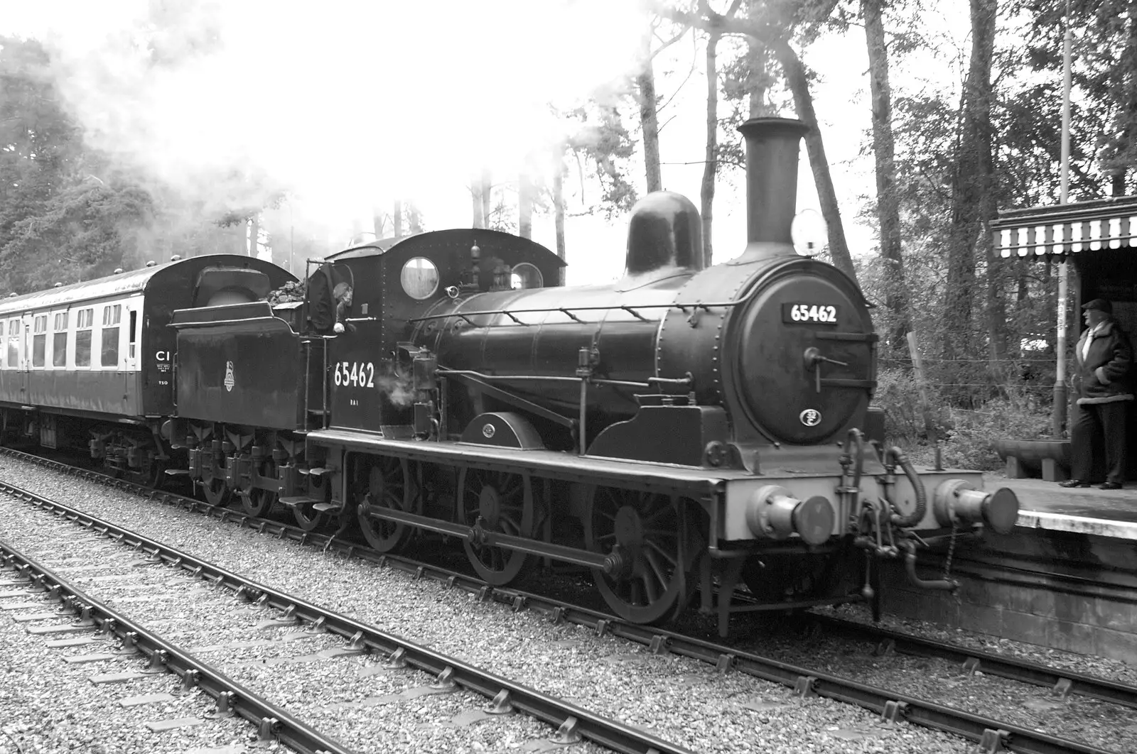 Class J15 65462 at Holt, from A 1940s Steam Weekend, Holt and Sheringham, Norfolk - 18th September 2010