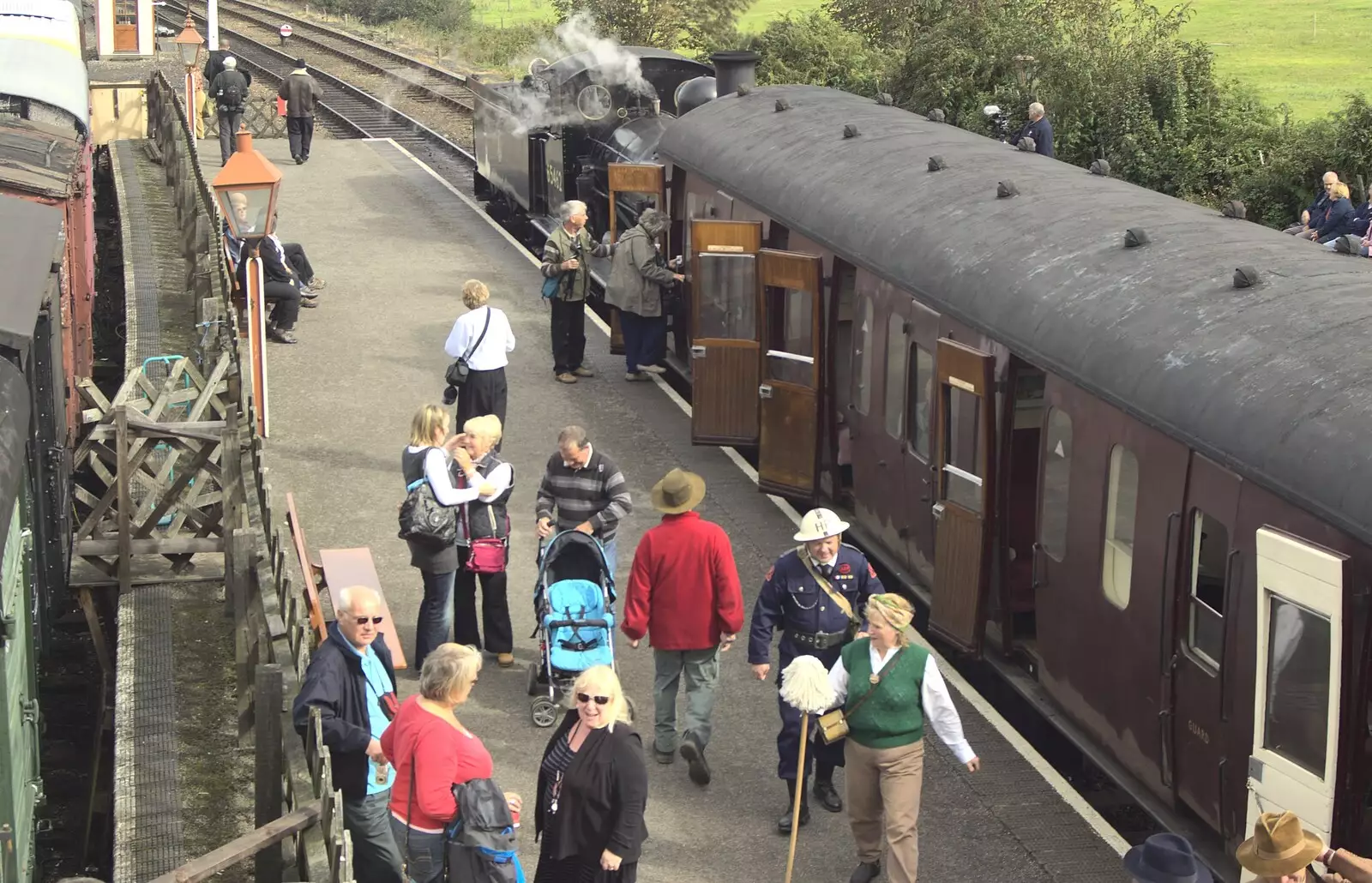 The train at Weybourne, from A 1940s Steam Weekend, Holt and Sheringham, Norfolk - 18th September 2010