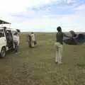 Picnic over, Will shakes out the blanket, Maasai Mara Safari and a Maasai Village, Ololaimutia, Kenya - 5th November 2010