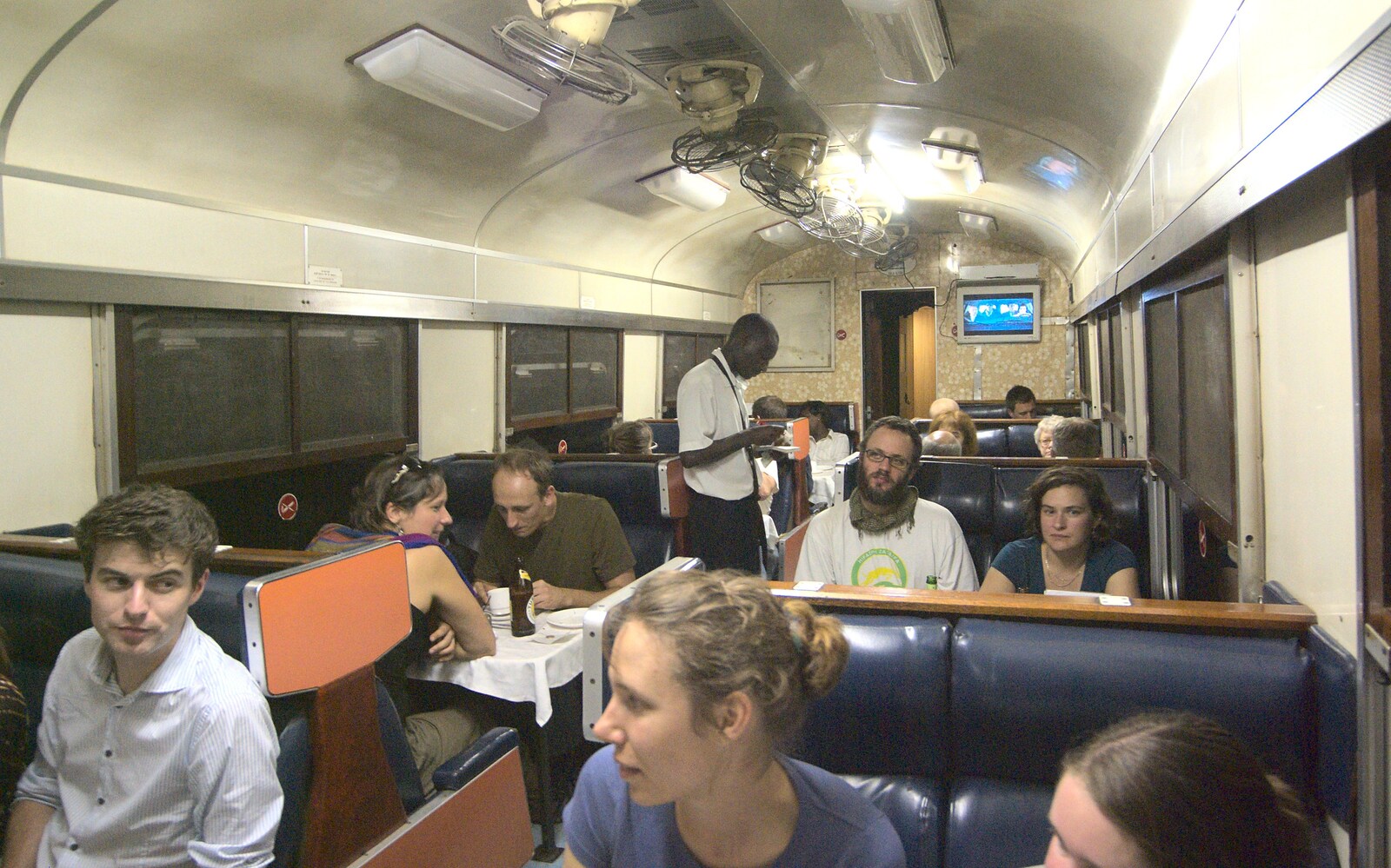 Long Train (not) Runnin': Tiwi Beach, Mombasa, Kenya - 7th November 2010: Dinner time on the sleeper train