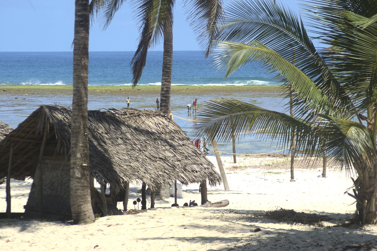 A thatched beach hut from Long Train (not) Runnin': Tiwi Beach, Mombasa, Kenya - 7th November 2010