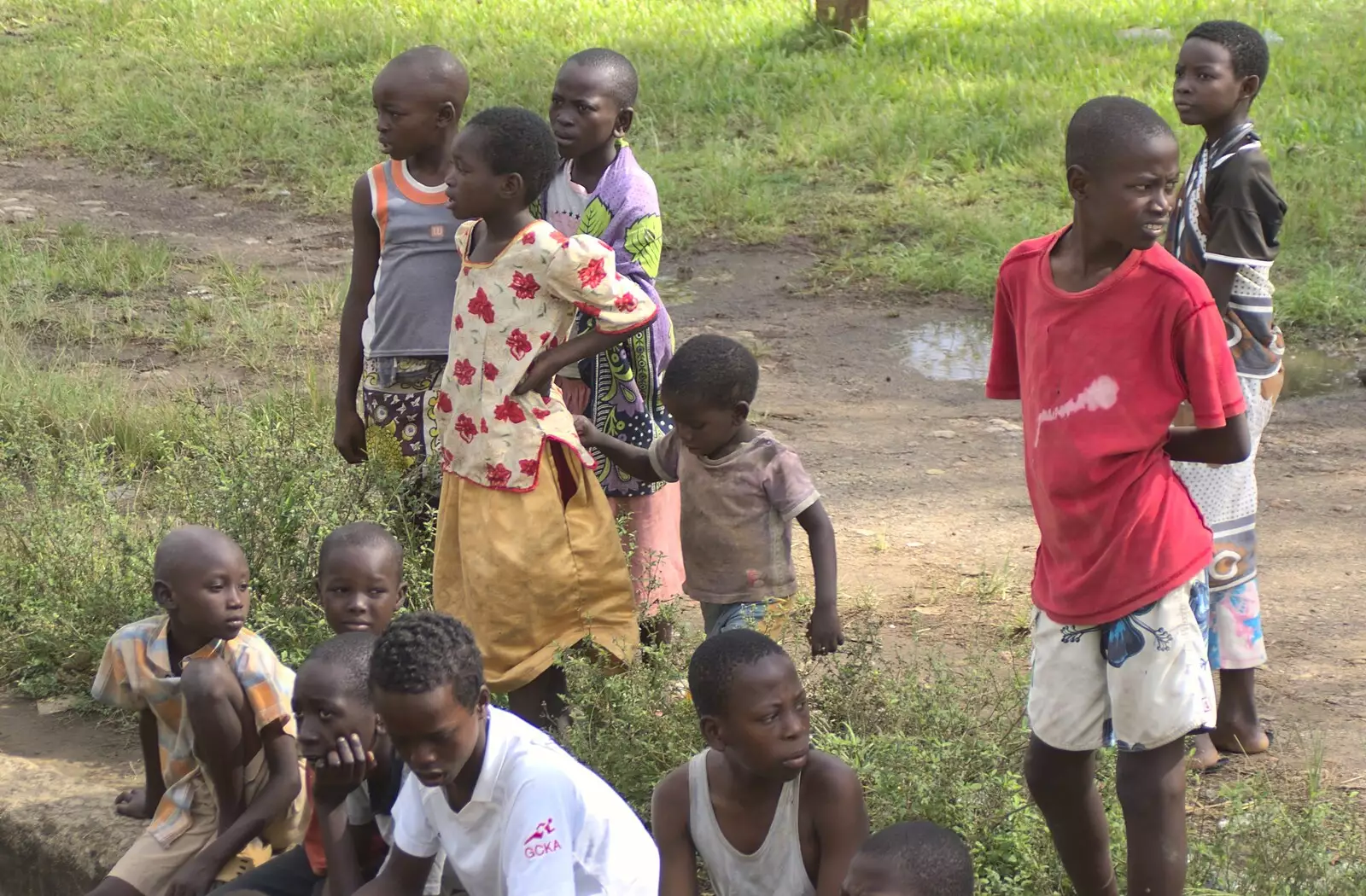 There's quite a crowd of people milling around, from Long Train (not) Runnin': Tiwi Beach, Mombasa, Kenya - 7th November 2010