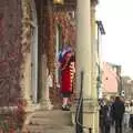 A Town Cryer finishes his speech on the Angel steps, A Christmas Fair, Bury St. Edmunds, Suffolk - 28th November 2010