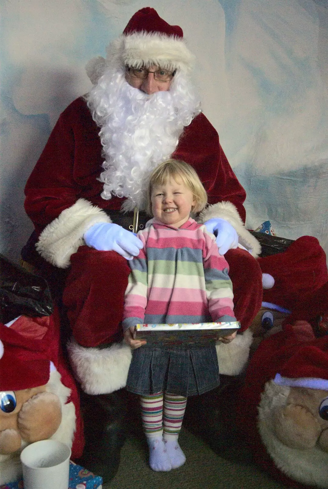 Giddy Liddy with Santa Claus, from Sledging, A Trip to the Zoo, and Thrandeston Carols, Diss and Banham, Norfolk - 20th December 2010