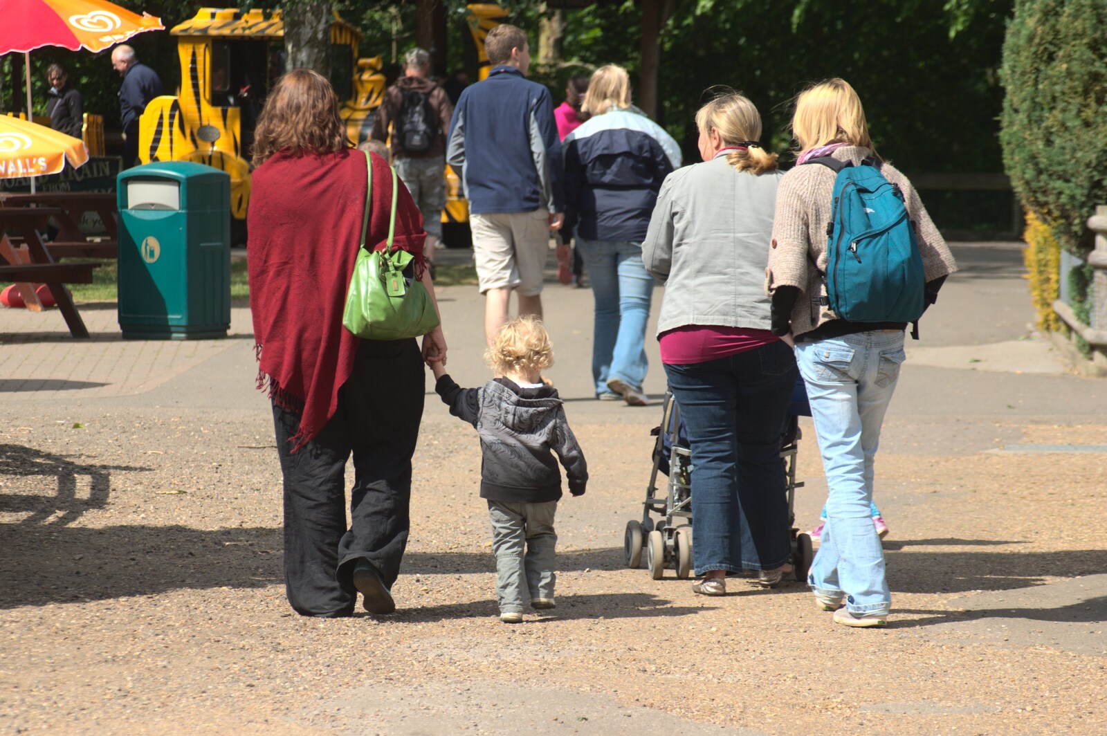 The Mommy Massive walk around Banham Zoo from Another Day at the Zoo, Banham, Norfolk - 2nd May 2011