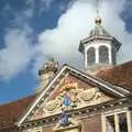 A nice crest on a building, A Camper Van Odyssey: Oxford, Salisbury, New Forest and Barton-on-Sea - 19th June 2011