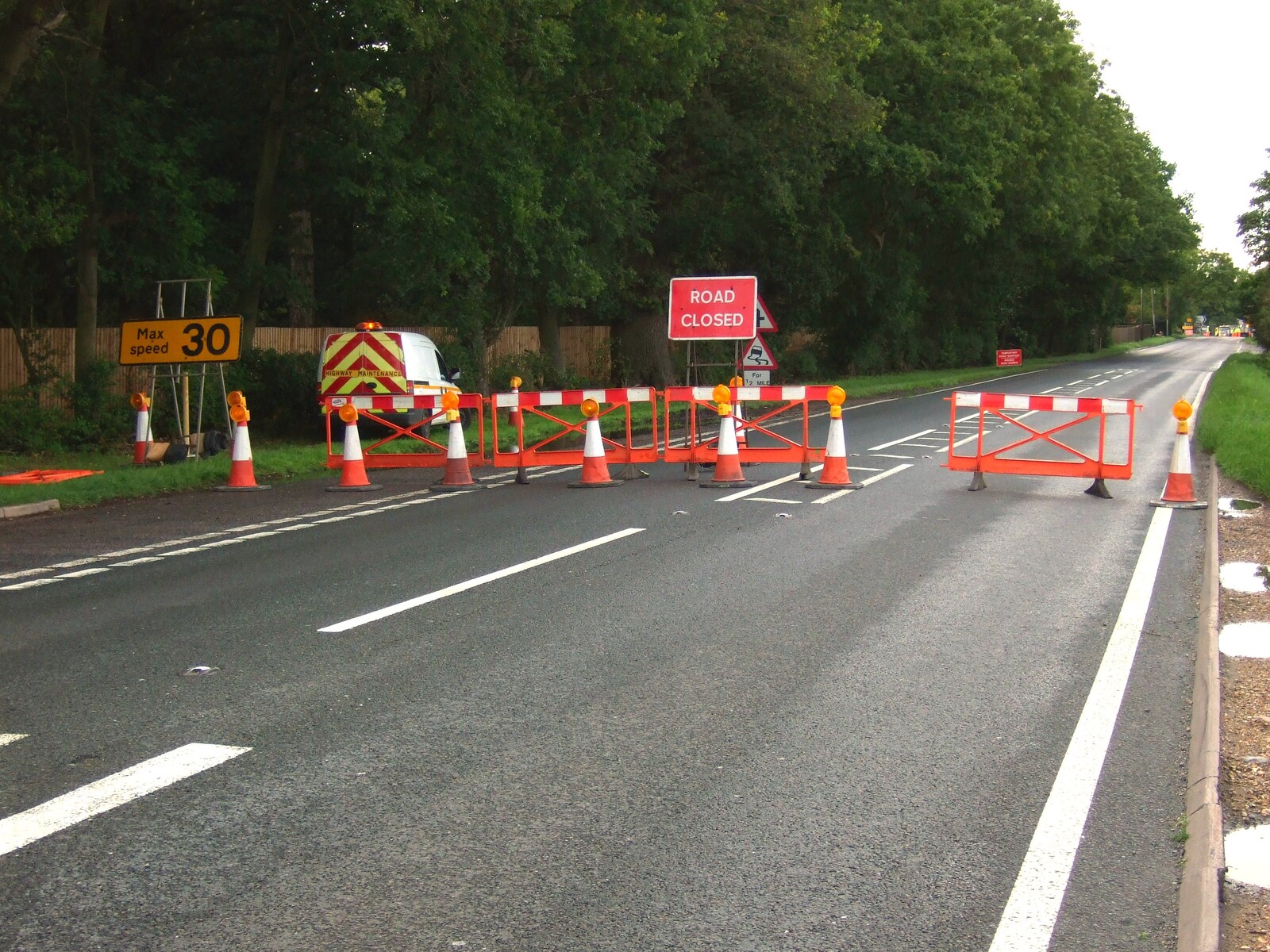 The A140 is completely closed at Thrandeston  from Paella and Roadworks, Brome, Suffolk - 9th July 2011