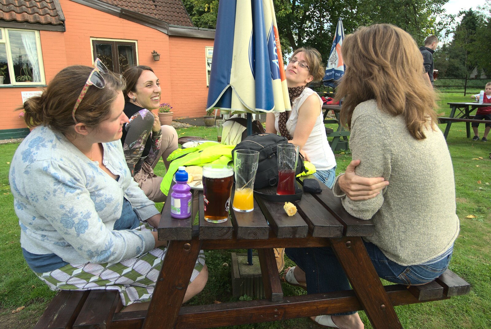 Isobel, Carmen, Suey and Martina from Barbeque at the Swan Inn, Brome, Suffolk - 5th August 2011