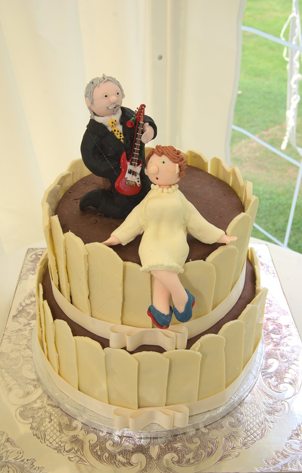 The cake from Rob and Wilma's Wedding, Thornham and Thrandeston, Suffolk - 6th August 2011