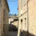 A Biniaraix back alley, A Tram Trip to Port Soller, Mallorca - 18th August 2011