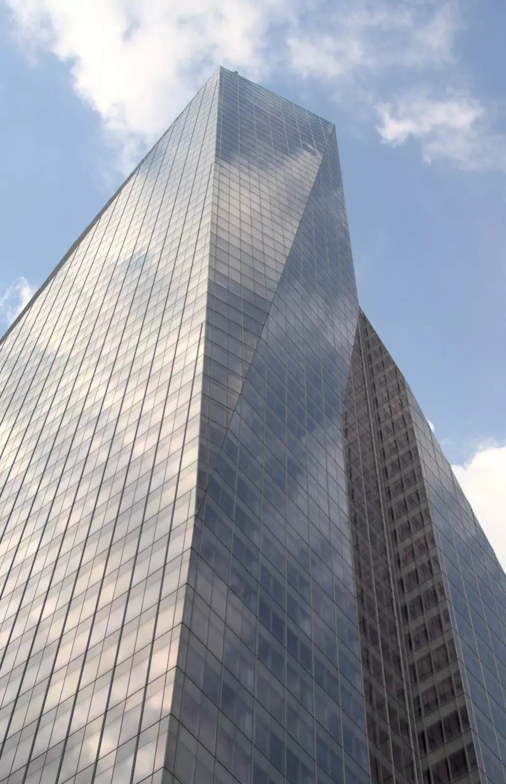 The shiny new Bank of America building, from A Manhattan Hotdog, New York, USA - 21st August 2011