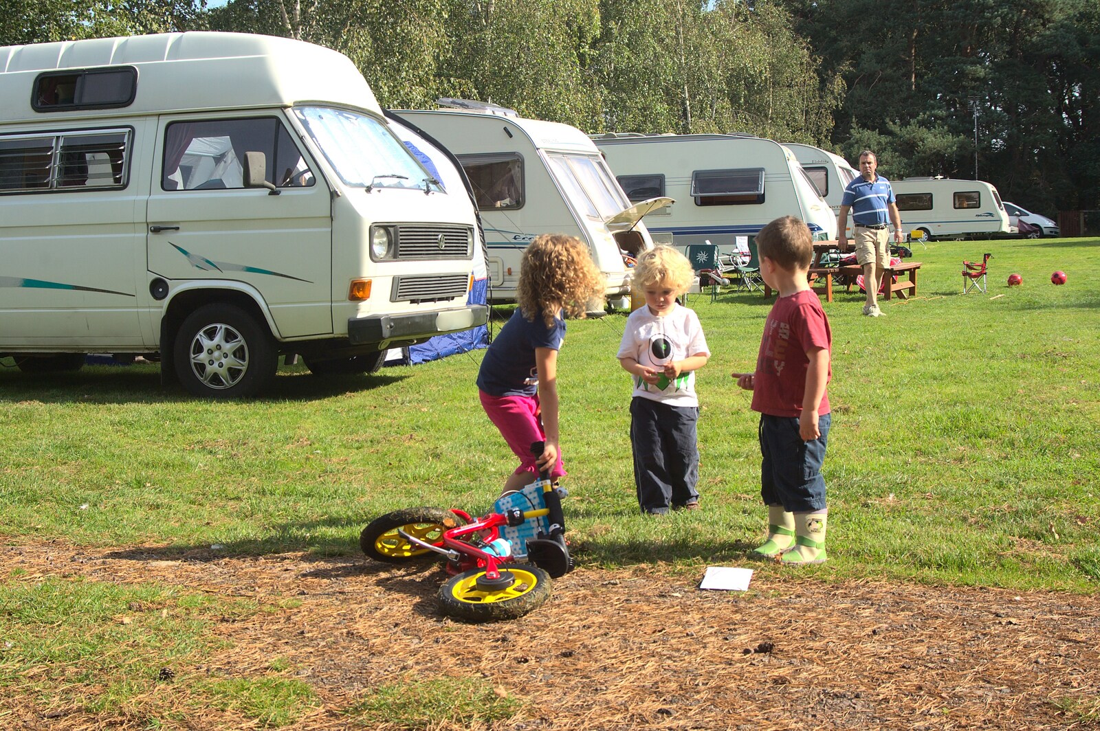 By the van from Fred's Birthday and Mildenhall Camping, Suffolk - 25th September 2011