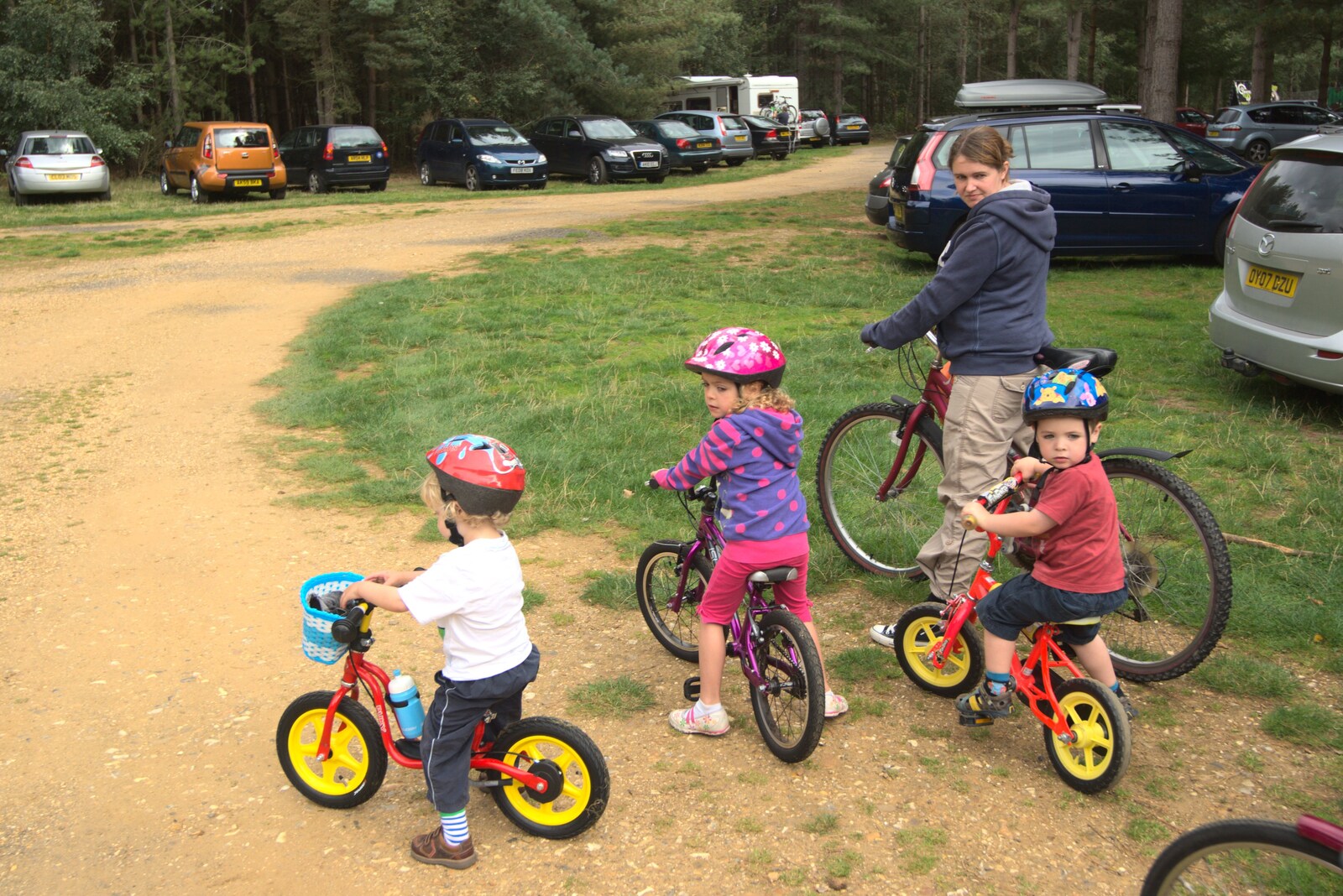 The children get ready to cycle off from Fred's Birthday and Mildenhall Camping, Suffolk - 25th September 2011