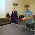 Doug has a go at table tennis, TouchType Moves Offices and a Night in The Kings Head, Brockdish and London - 19th October 2011