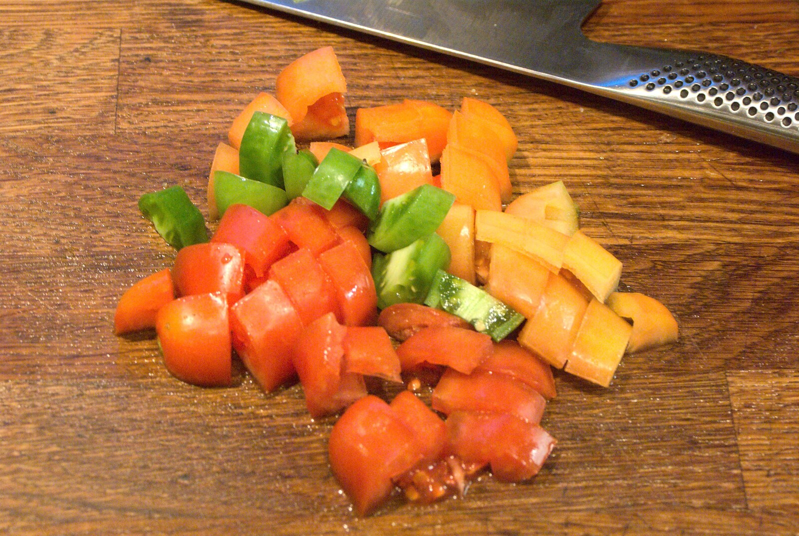 A random mixture of late-season chopped tomatoes from London Demonstration and a November Miscellany, London and Brome, Suffolk - 12th November 2011