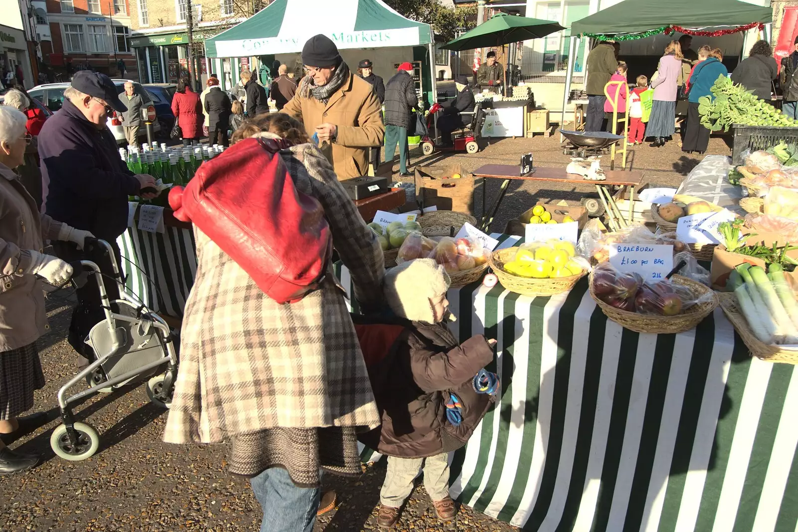 Isobel and Fred visit Trevor's apple stall, from Amandines, The BBs at the Park Hotel, and Norwich, Norfolk - 10th December 2011