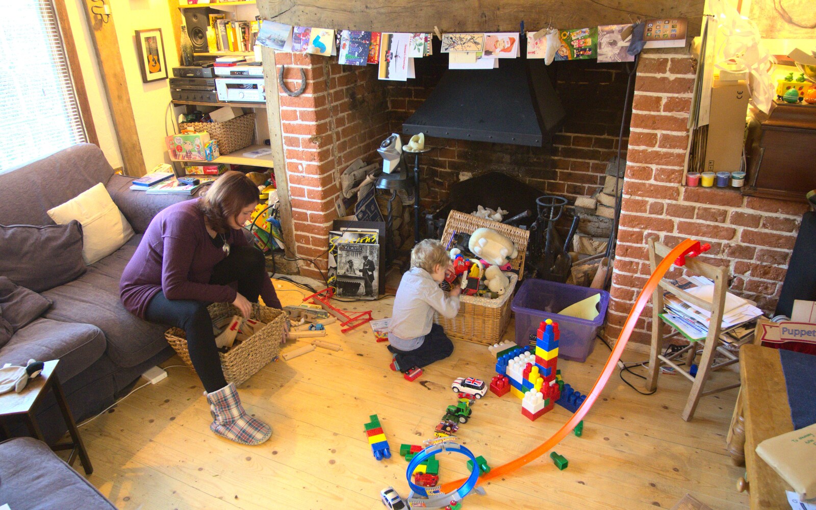 A new 'Hot Wheels' track is all set up from Christmas Day in the Swan Inn, Brome, Suffolk - 25th December 2011